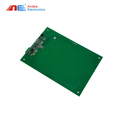 Puissance micro intégrée intégrée dans un lecteur USB et interface de communication RS232